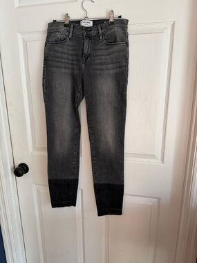 Frame Denim Ankle Skinny Jeans in Washed Black with Dark Hem Sz 28.  Box39